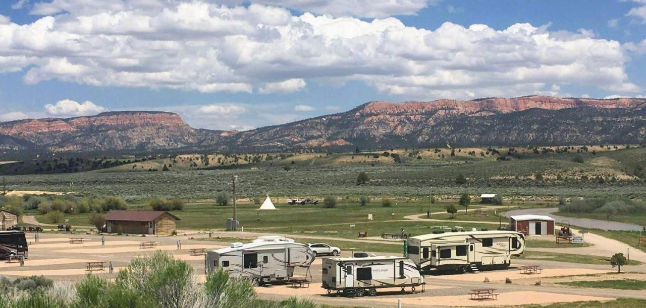 The Riverside Ranch Motel And Rv Park Southern Utah Hatch Kültér fotó