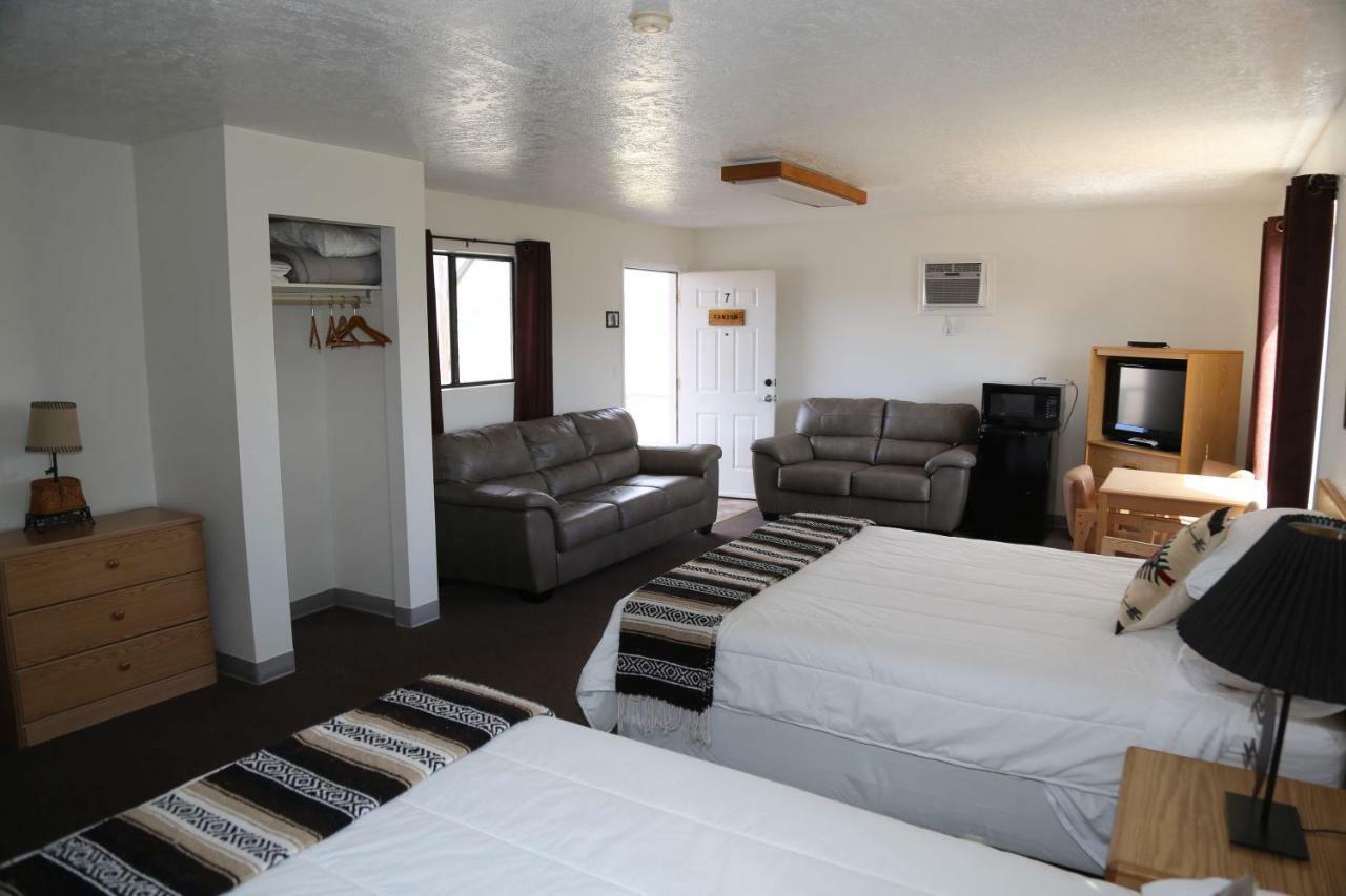 The Riverside Ranch Motel And Rv Park Southern Utah Hatch Kültér fotó